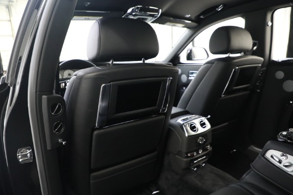 Used 2016 Rolls-Royce Ghost Series II for sale $169,900 at Bentley Greenwich in Greenwich CT 06830 19