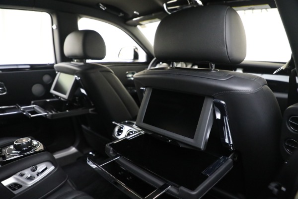 Used 2016 Rolls-Royce Ghost Series II for sale $169,900 at Bentley Greenwich in Greenwich CT 06830 28