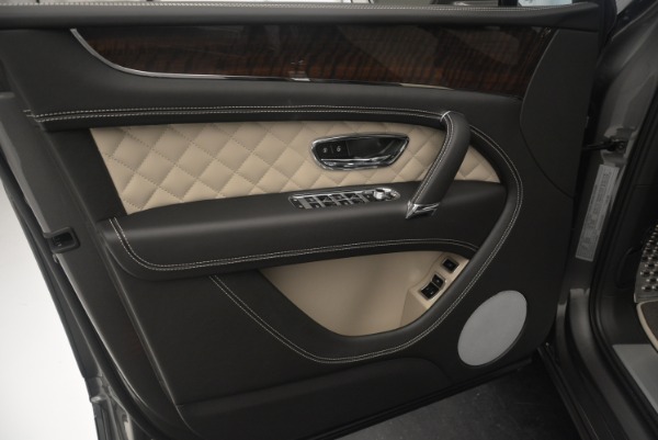Used 2018 Bentley Bentayga W12 Activity for sale $154,900 at Bentley Greenwich in Greenwich CT 06830 16