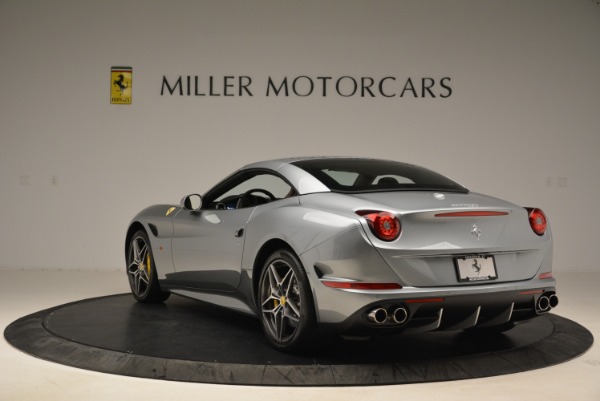 Used 2018 Ferrari California T for sale Sold at Bentley Greenwich in Greenwich CT 06830 17
