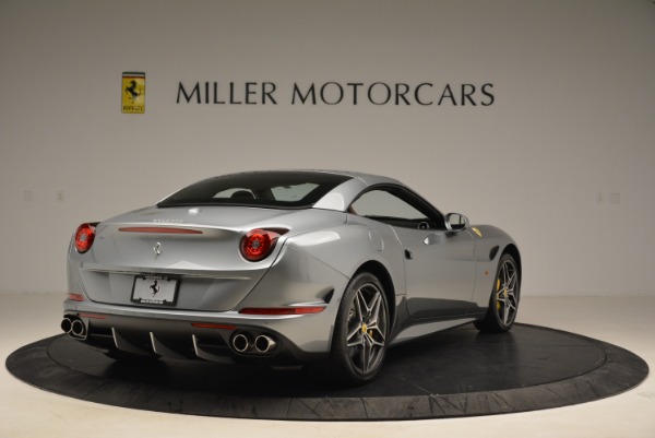 Used 2018 Ferrari California T for sale Sold at Bentley Greenwich in Greenwich CT 06830 19
