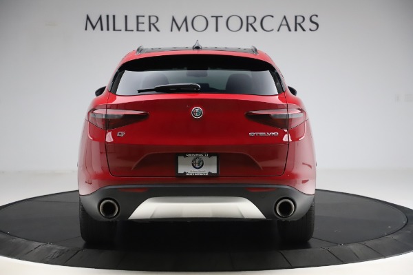 Used 2018 Alfa Romeo Stelvio Sport Q4 for sale Sold at Bentley Greenwich in Greenwich CT 06830 6