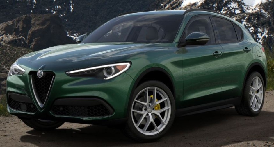 New 2018 Alfa Romeo Stelvio Ti Sport Q4 for sale Sold at Bentley Greenwich in Greenwich CT 06830 1