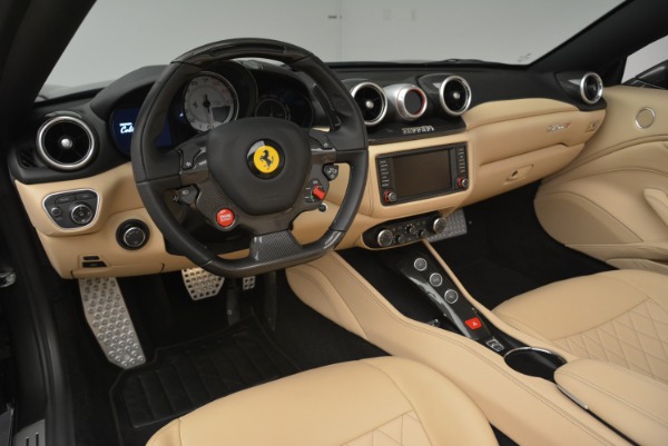 Used 2015 Ferrari California T for sale Sold at Bentley Greenwich in Greenwich CT 06830 25