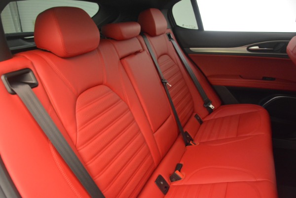 New 2018 Alfa Romeo Stelvio Ti Sport Q4 for sale Sold at Bentley Greenwich in Greenwich CT 06830 24
