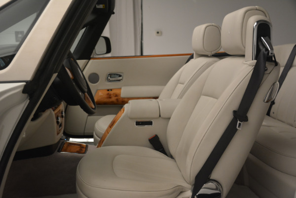Used 2013 Rolls-Royce Phantom Drophead Coupe for sale Sold at Bentley Greenwich in Greenwich CT 06830 26