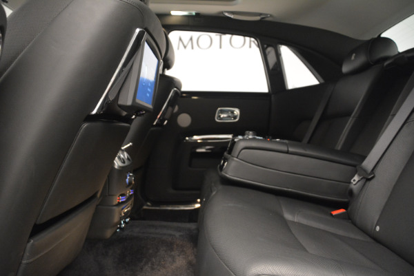 Used 2012 Rolls-Royce Ghost for sale Sold at Bentley Greenwich in Greenwich CT 06830 19