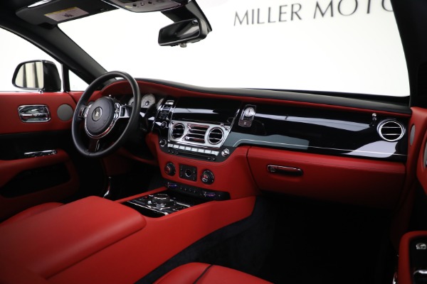 Used 2018 Rolls-Royce Wraith for sale Call for price at Bentley Greenwich in Greenwich CT 06830 18