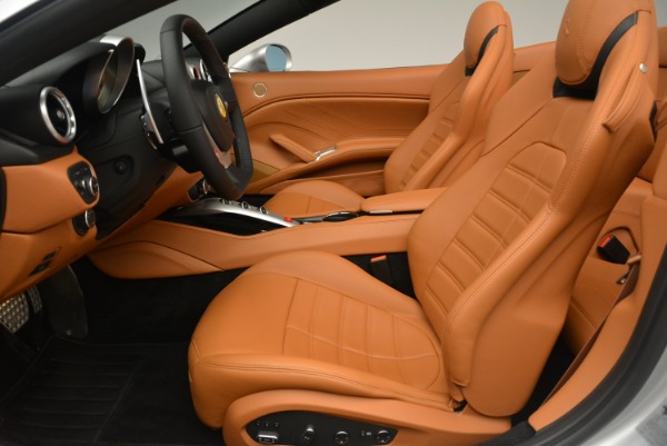 Used 2015 Ferrari California T for sale Sold at Bentley Greenwich in Greenwich CT 06830 26