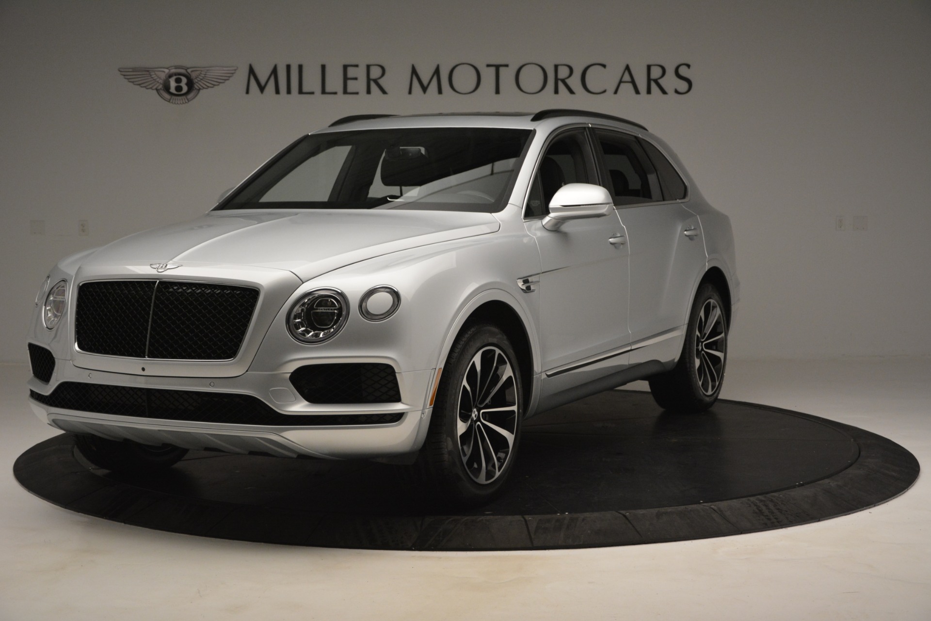Used 2019 Bentley Bentayga V8 for sale Sold at Bentley Greenwich in Greenwich CT 06830 1
