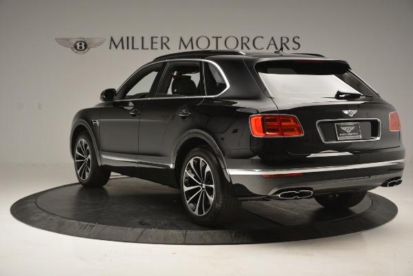 Used 2019 Bentley Bentayga V8 for sale $135,900 at Bentley Greenwich in Greenwich CT 06830 5