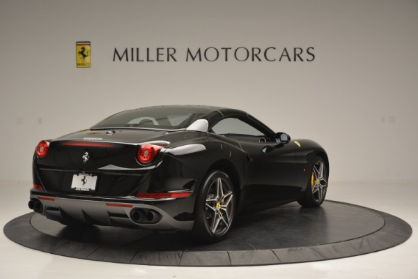 Used 2017 Ferrari California T Handling Speciale for sale Sold at Bentley Greenwich in Greenwich CT 06830 19