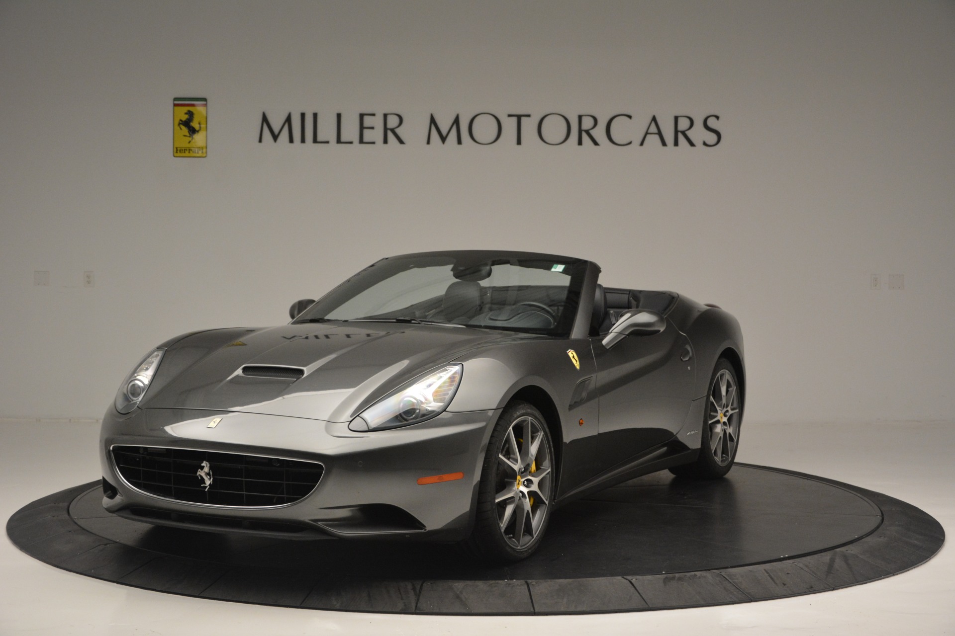 Used 2013 Ferrari California 30 for sale Sold at Bentley Greenwich in Greenwich CT 06830 1