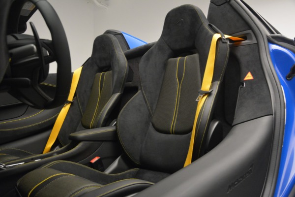 Used 2019 McLaren 570S Spider Convertible for sale $212,900 at Bentley Greenwich in Greenwich CT 06830 26