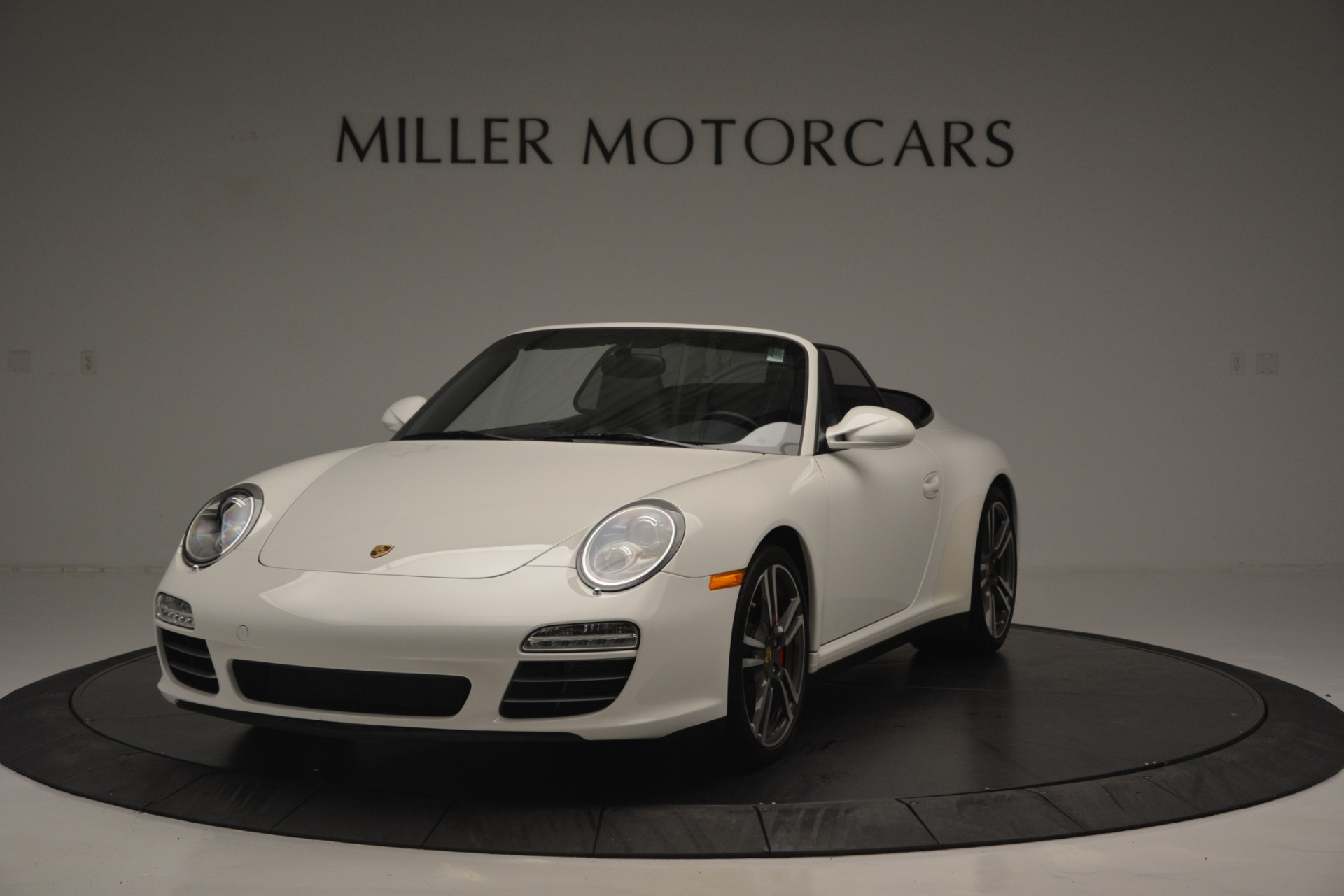 Used 2011 Porsche 911 Carrera 4S for sale Sold at Bentley Greenwich in Greenwich CT 06830 1
