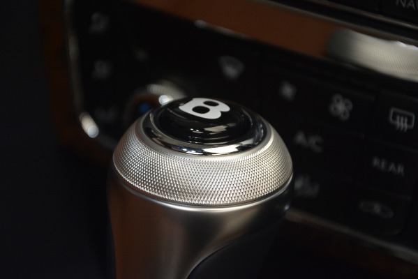 New 2018 Bentley Flying Spur V8 for sale Sold at Bentley Greenwich in Greenwich CT 06830 26