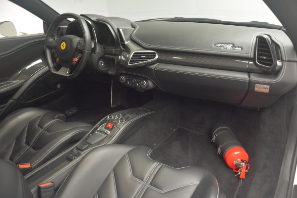 Used 2010 Ferrari 458 Italia for sale Sold at Bentley Greenwich in Greenwich CT 06830 17