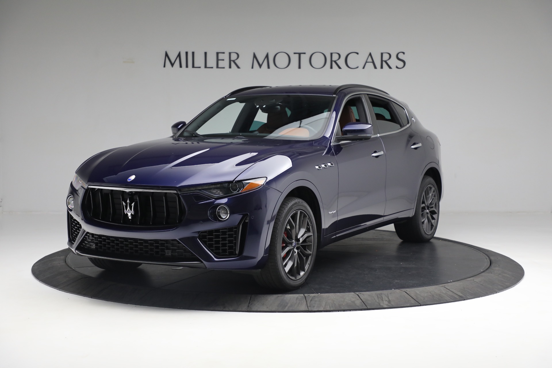 Used 2019 Maserati Levante S Q4 GranSport for sale Sold at Bentley Greenwich in Greenwich CT 06830 1