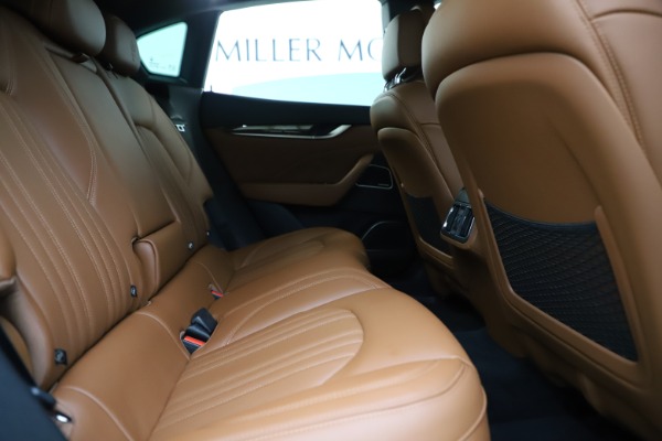 Used 2019 Maserati Levante Q4 GranLusso for sale Sold at Bentley Greenwich in Greenwich CT 06830 27