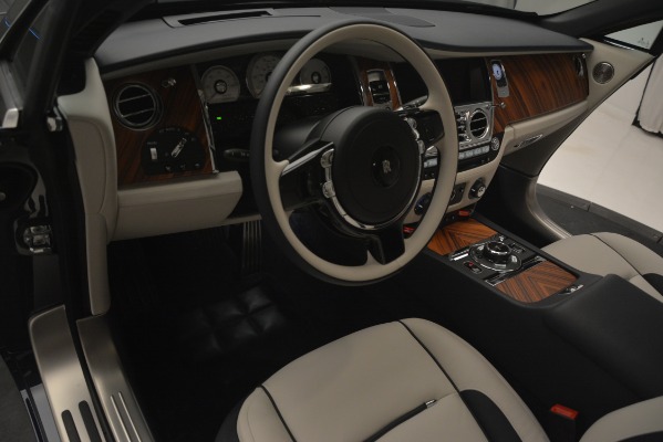Used 2019 Rolls-Royce Wraith for sale $239,900 at Bentley Greenwich in Greenwich CT 06830 17