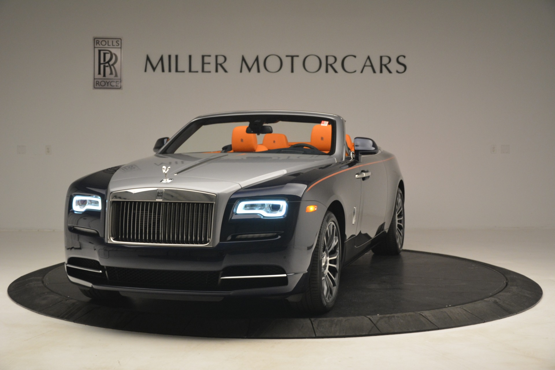 New 2019 Rolls-Royce Dawn for sale Sold at Bentley Greenwich in Greenwich CT 06830 1