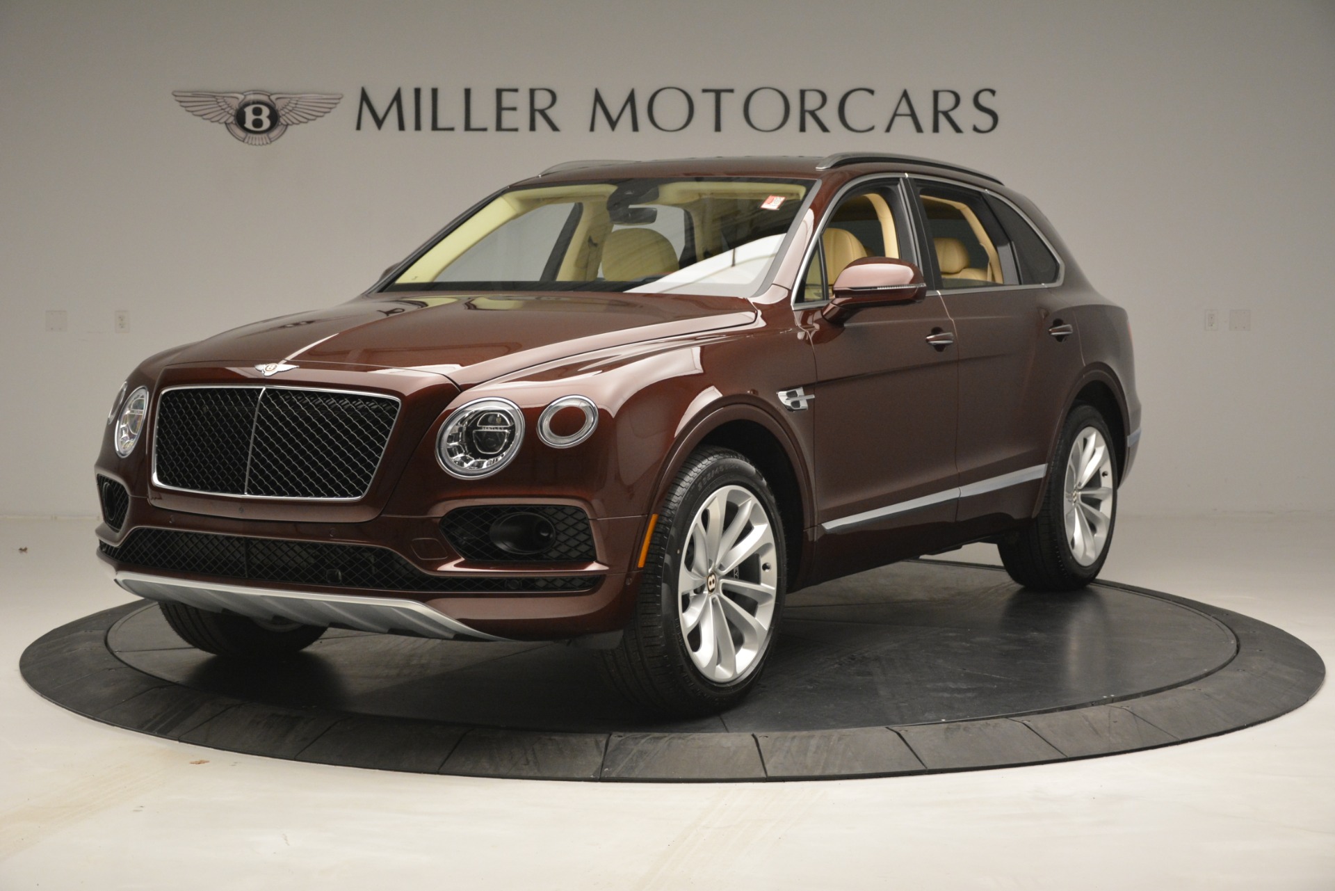 New 2019 Bentley Bentayga V8 for sale Sold at Bentley Greenwich in Greenwich CT 06830 1