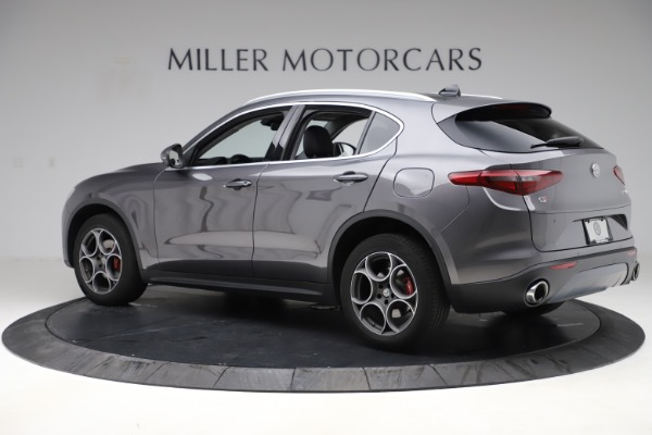 Used 2019 Alfa Romeo Stelvio Q4 for sale Sold at Bentley Greenwich in Greenwich CT 06830 4