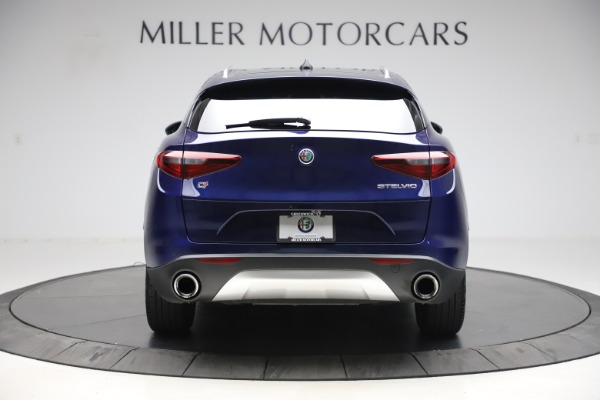 Used 2019 Alfa Romeo Stelvio Q4 for sale Sold at Bentley Greenwich in Greenwich CT 06830 6