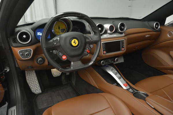 Used 2016 Ferrari California T Handling Speciale for sale Sold at Bentley Greenwich in Greenwich CT 06830 25