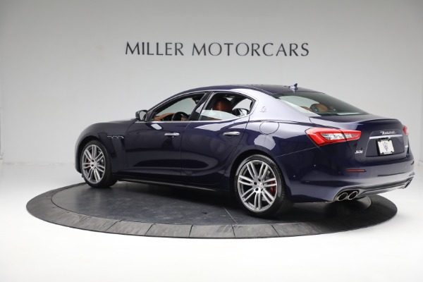 Used 2019 Maserati Ghibli S Q4 for sale Sold at Bentley Greenwich in Greenwich CT 06830 3