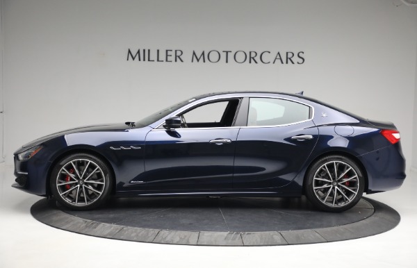 Used 2019 Maserati Ghibli S Q4 GranLusso for sale Sold at Bentley Greenwich in Greenwich CT 06830 3