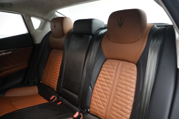 Used 2019 Maserati Quattroporte S Q4 GranLusso Edizione Nobile for sale Sold at Bentley Greenwich in Greenwich CT 06830 17