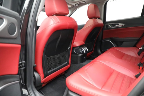 New 2019 Alfa Romeo Giulia Ti Sport Q4 for sale Sold at Bentley Greenwich in Greenwich CT 06830 22