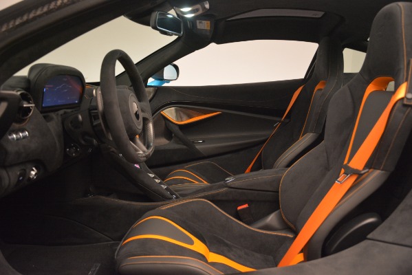 New 2019 McLaren 720S Coupe for sale Sold at Bentley Greenwich in Greenwich CT 06830 18