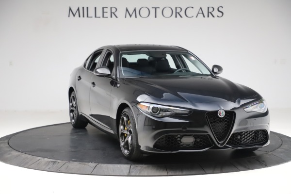 Used 2019 Alfa Romeo Giulia Sport Q4 for sale Sold at Bentley Greenwich in Greenwich CT 06830 11