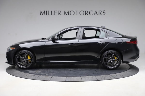 Used 2019 Alfa Romeo Giulia Sport Q4 for sale Sold at Bentley Greenwich in Greenwich CT 06830 3