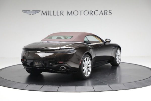 Used 2019 Aston Martin DB11 V8 for sale Call for price at Bentley Greenwich in Greenwich CT 06830 16