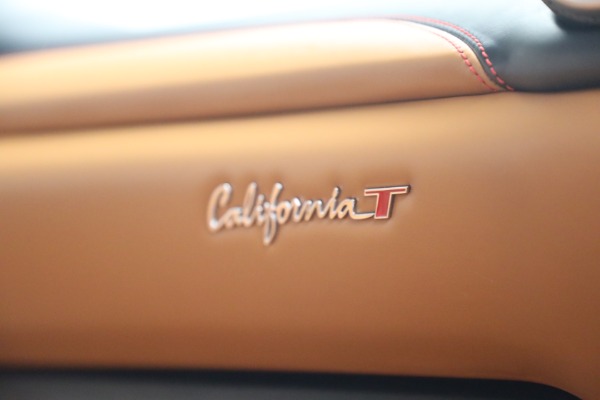 Used 2016 Ferrari California T Handling Speciale for sale Call for price at Bentley Greenwich in Greenwich CT 06830 23