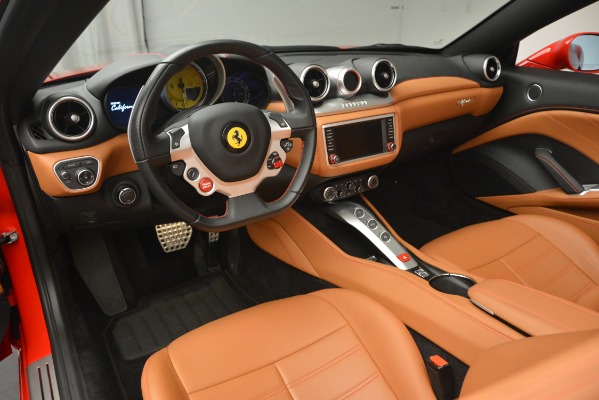 Used 2016 Ferrari California T Handling Speciale for sale Sold at Bentley Greenwich in Greenwich CT 06830 24