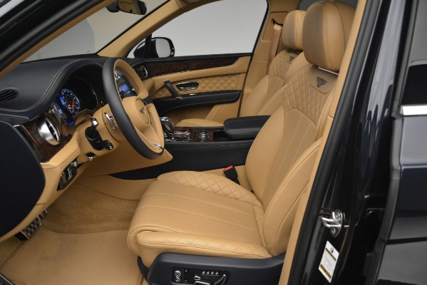 Used 2017 Bentley Bentayga W12 for sale Sold at Bentley Greenwich in Greenwich CT 06830 18