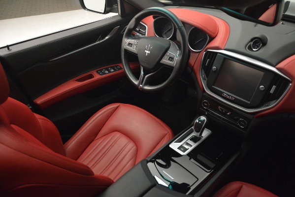 Used 2016 Maserati Ghibli S Q4 for sale Sold at Bentley Greenwich in Greenwich CT 06830 18