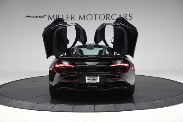 Used 2018 McLaren 720S Coupe for sale Sold at Bentley Greenwich in Greenwich CT 06830 17