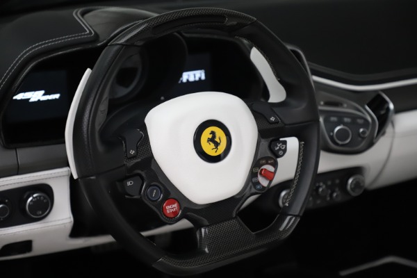 Used 2015 Ferrari 458 Spider for sale Sold at Bentley Greenwich in Greenwich CT 06830 20