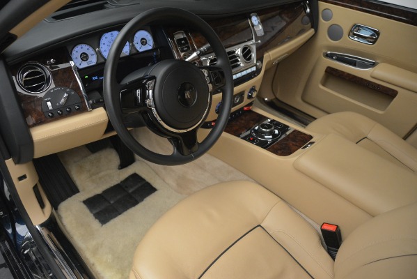 Used 2014 Rolls-Royce Ghost for sale Sold at Bentley Greenwich in Greenwich CT 06830 15