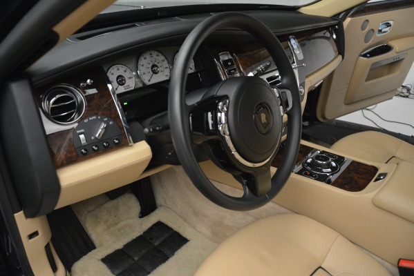 Used 2014 Rolls-Royce Ghost for sale Sold at Bentley Greenwich in Greenwich CT 06830 28