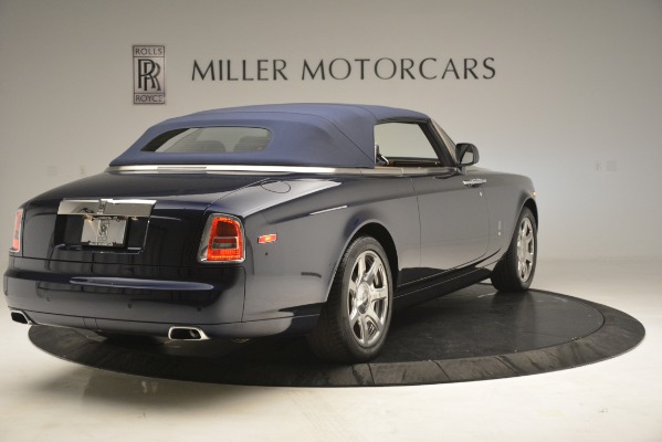 Used 2013 Rolls-Royce Phantom Drophead Coupe for sale Sold at Bentley Greenwich in Greenwich CT 06830 24