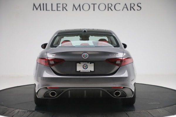 New 2019 Alfa Romeo Giulia Ti Sport Q4 for sale Sold at Bentley Greenwich in Greenwich CT 06830 6