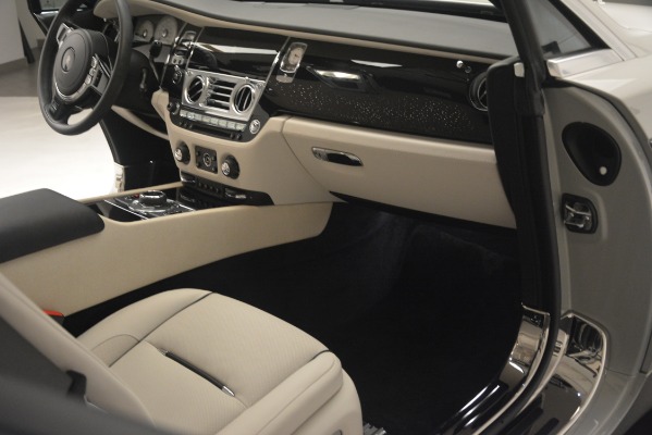 Used 2016 Rolls-Royce Wraith for sale $205,900 at Bentley Greenwich in Greenwich CT 06830 22