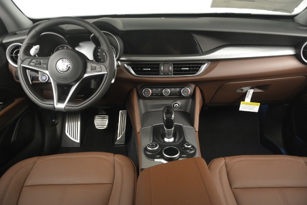 New 2019 Alfa Romeo Stelvio Sport Q4 for sale Sold at Bentley Greenwich in Greenwich CT 06830 16