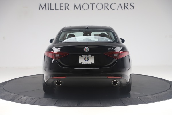 New 2019 Alfa Romeo Giulia Q4 for sale Sold at Bentley Greenwich in Greenwich CT 06830 6